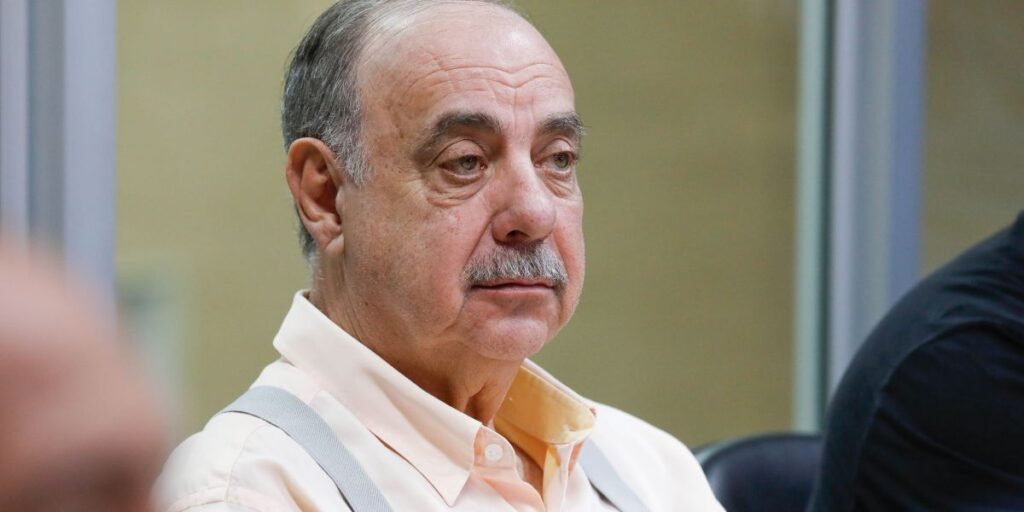 Internado, Fuad Noman prorroga novamente a licença médica