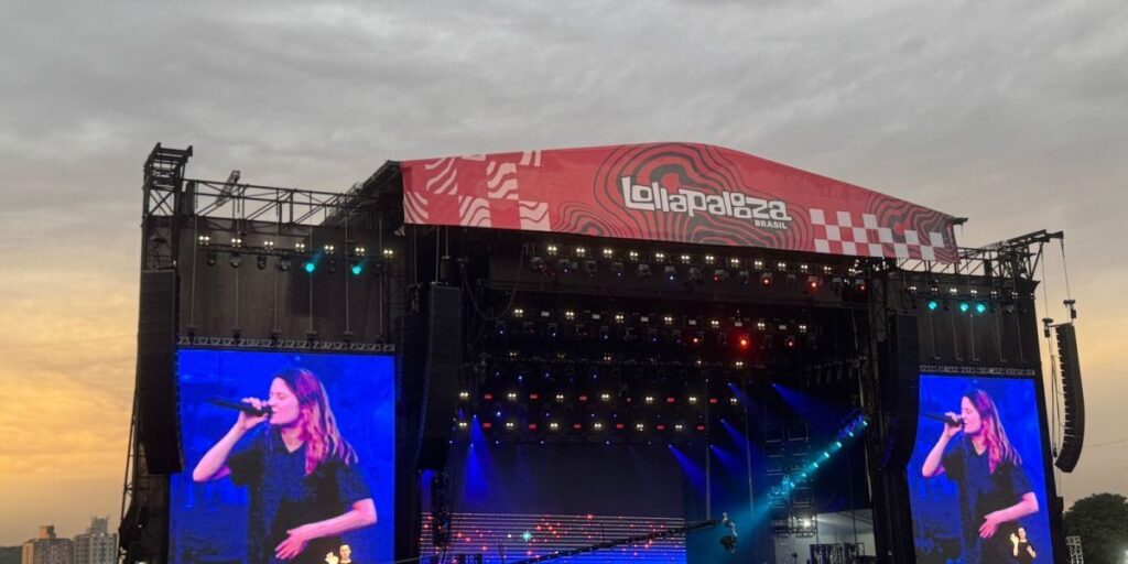 "Deus é gay", diz Girl in Red antes de “hino lésbico” no Lollapalooza