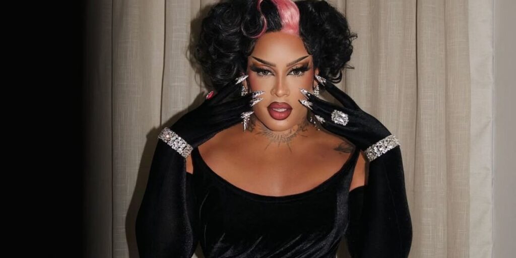 Gloria Groove faz participação em "Garota do Momento" desmontada; veja