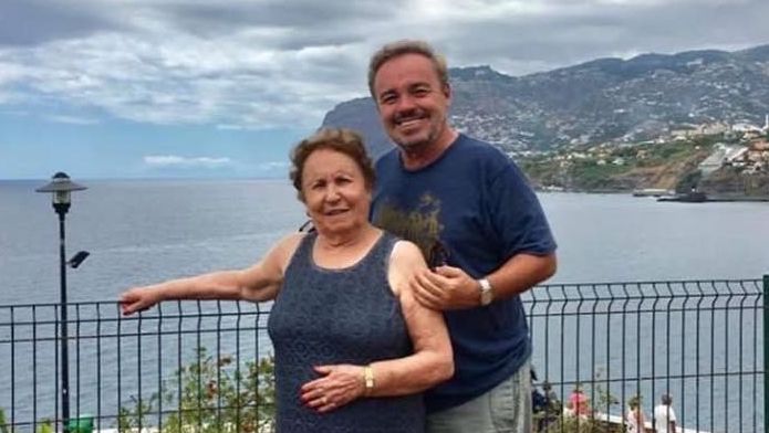 Mãe de Gugu Liberato, de 95 anos, tem alta após seis dias internada