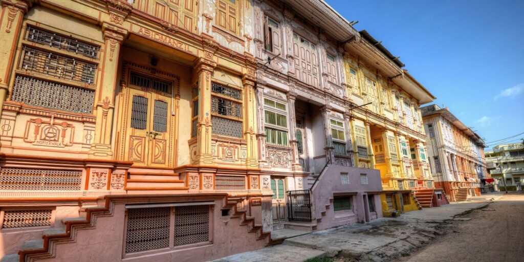 A Paris indiana: mansões centenárias revelam história única em Sidhpur