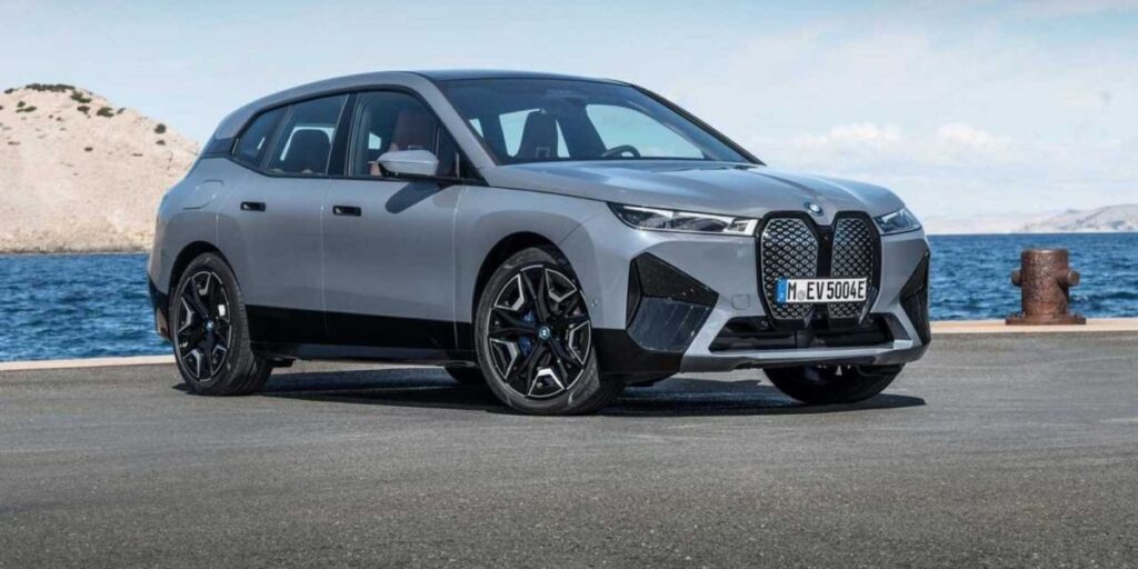 Saiba quais são os carros elétricos com mais autonomia em 2025