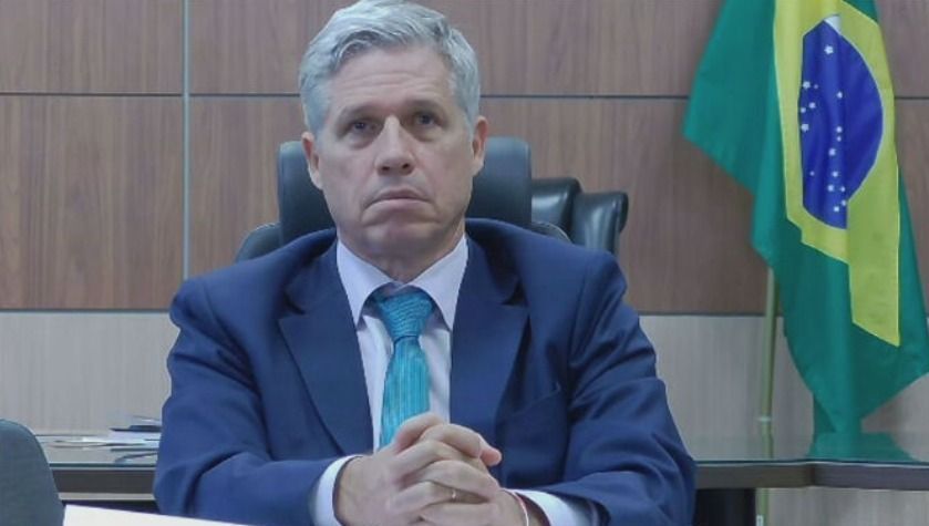 Não tem que punir só no ato do golpe, mas na tentativa, diz ministro à CNN