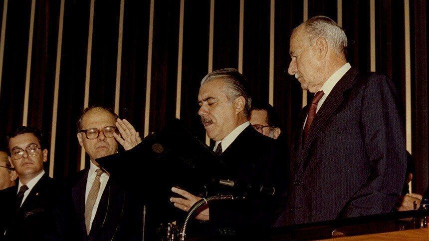 Redemocratização completa 40 anos, maior período de estabilidade no Brasil