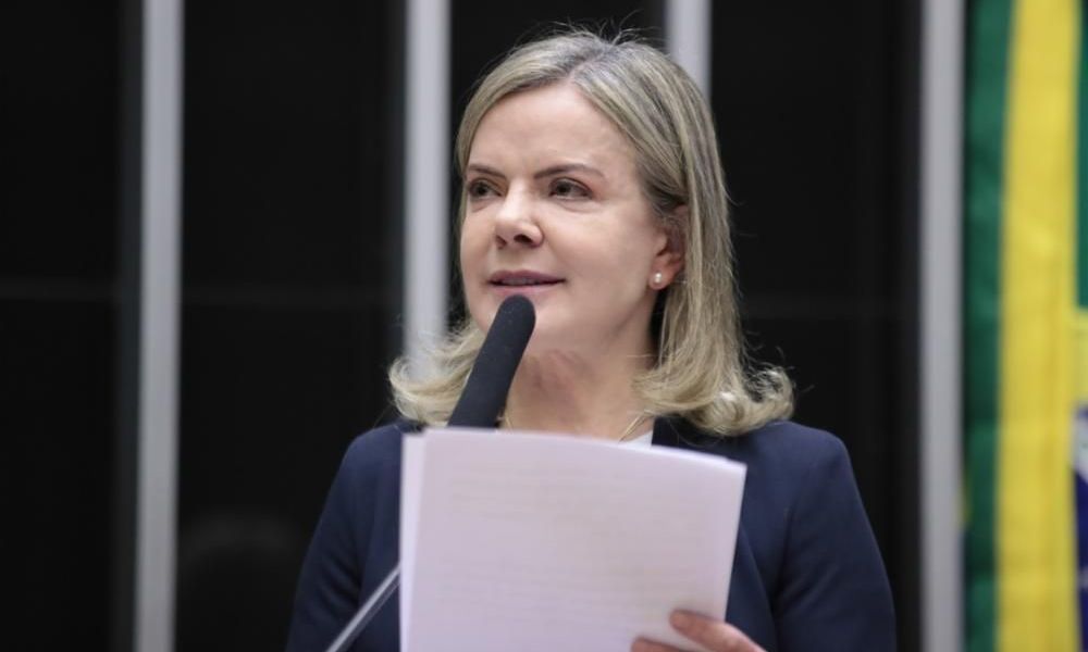 Líderes no Congresso querem reunião com Gleisi logo após posse