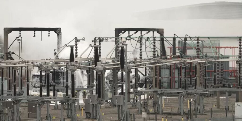 Reserva de energia de aeroporto em Londres também foi afetada por incêndio