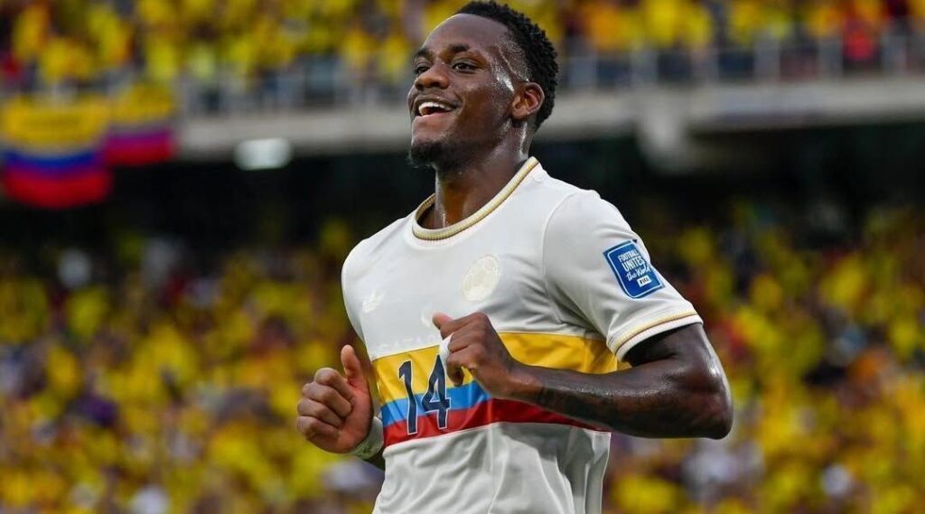 Quem é Jhon Durán, joia da Colômbia e parça de Cristiano Ronaldo