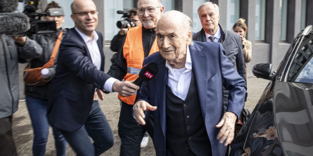 Fifa: Joseph Blatter e Platini são inocentados em caso de corrupção