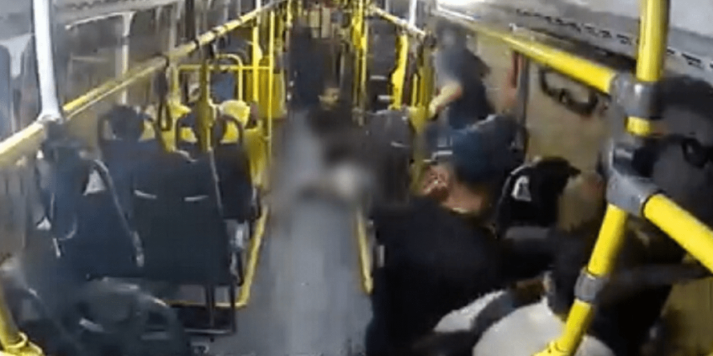Homem que matou passageiro no interior de ônibus é preso em São Paulo