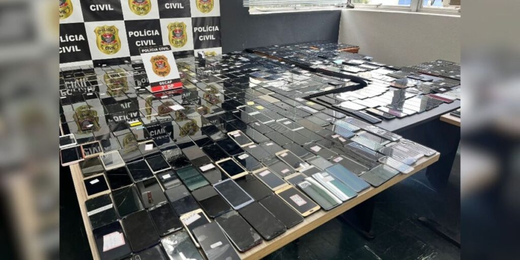 Governo vai enviar notificações via WhatsApp para recuperar celular roubado