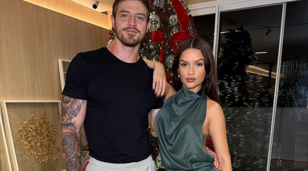 Noivo de Juliette usa IA para simular gravidez e brinca: "Mãe mais linda"