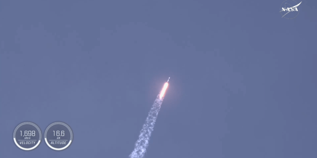 Missão Crew-10, da SpaceX, chegará na ISS domingo (16); veja como assistir