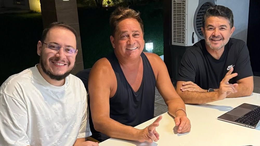 Após sete anos, Leonardo anuncia novo projeto audiovisual