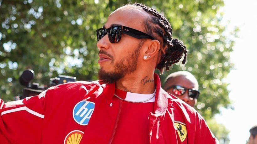 Chefe da Ferrari analisa desempenho de Hamilton: "Não estou preocupado"