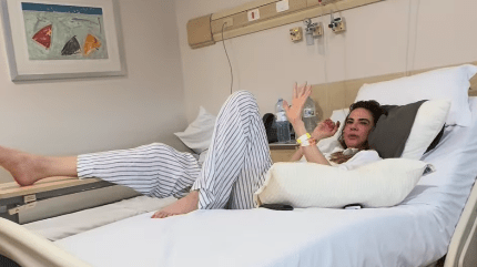 Internada, Luciana Gimenez dá declaração do hospital: "Doendo bastante"