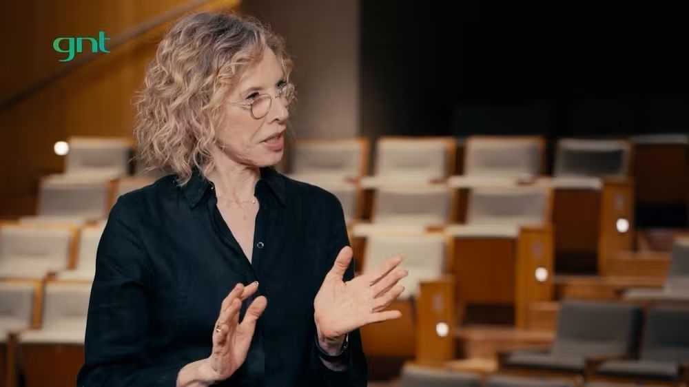 Marília Gabriela faz plástica nos seios: “dores insuportáveis”