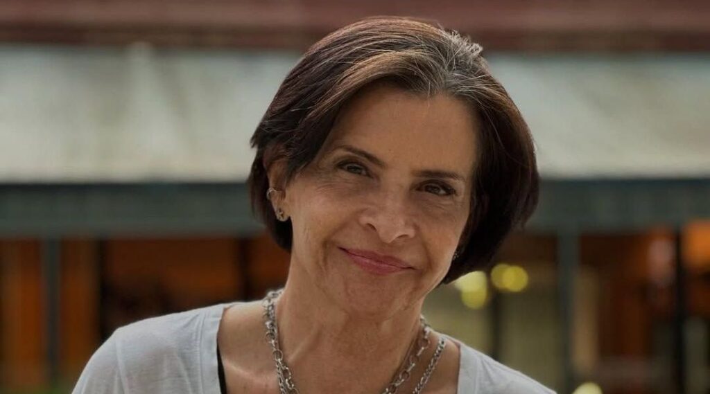 Lollapalooza 2025: Marina Lima traz hits de 45 anos de carreira ao festival