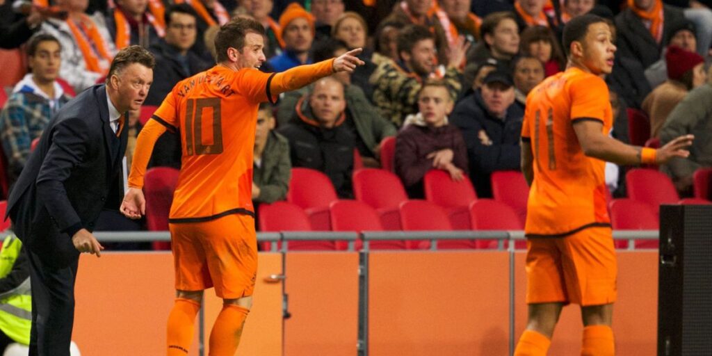 Ex-Real Madrid elogia atuação de Memphis pela Holanda: "Fez o simples"