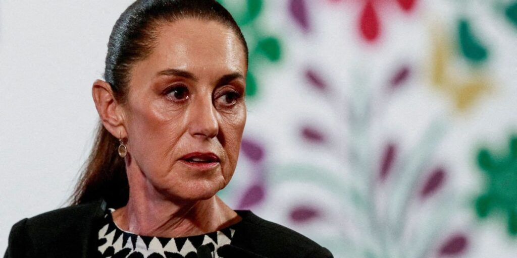 México recebeu 20 mil pessoas dos EUA desde posse de Trump, diz presidente