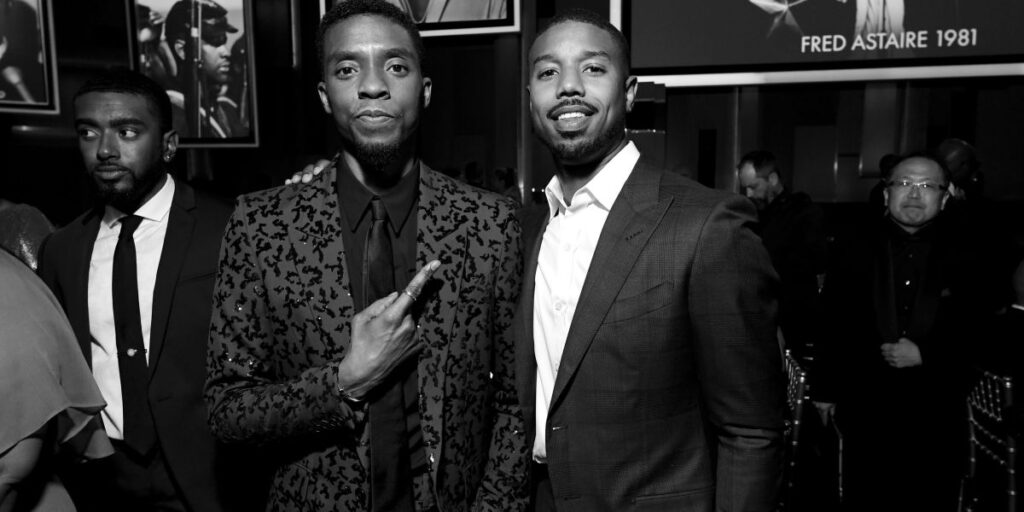 Michael B. Jordan reflete sobre morte de Chadwick Boseman: "Pesa para mim"