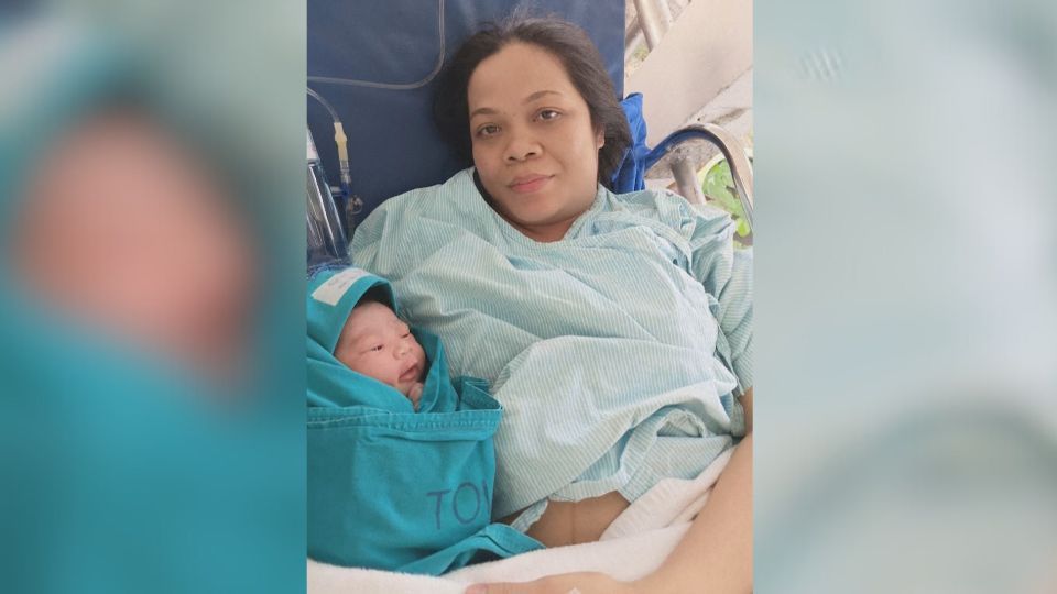 Mulher tailandesa deu à luz durante terremoto em Bangkok