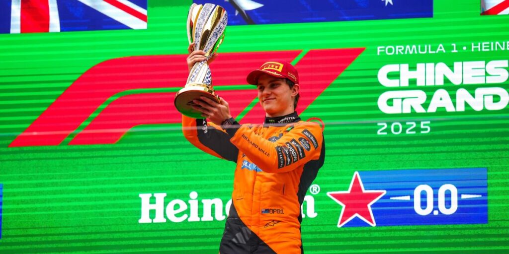 Fórmula 1: Oscar Piastri domina e vence Grande Prêmio da China