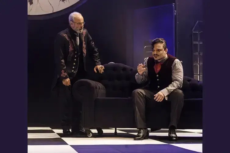 Osmar Prado revisita origens: 'Os deuses do teatro sorriram para mim'