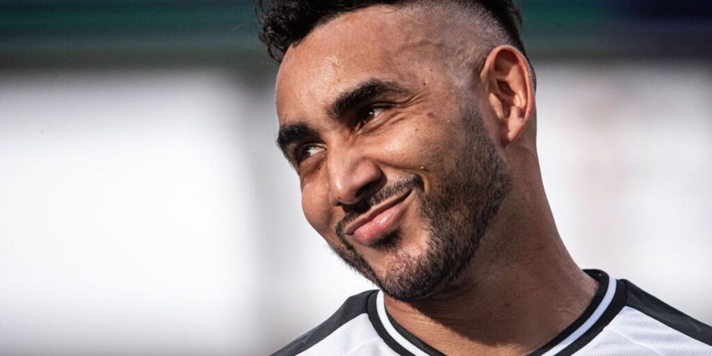 Payet tem futuro incerto no Vasco e pode participar de poucos jogos; veja