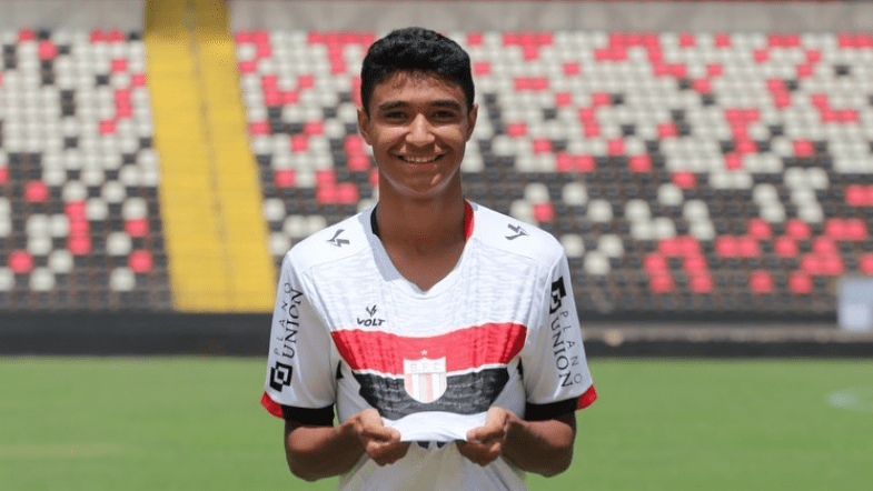 Jogador do Bragantino "apresenta reflexos", diz hospital