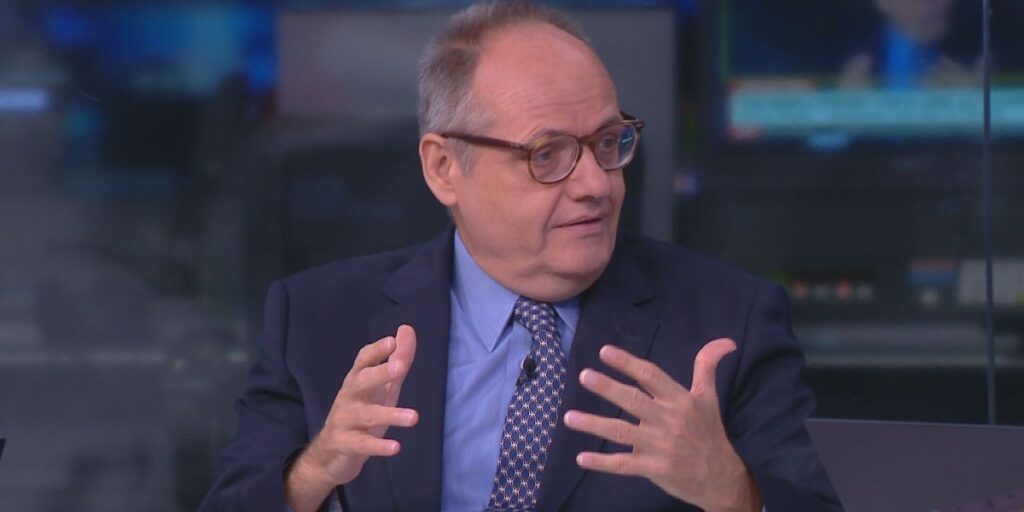 Tarifas vão desorganizar cadeias globais de valor, diz Pessôa ao WW