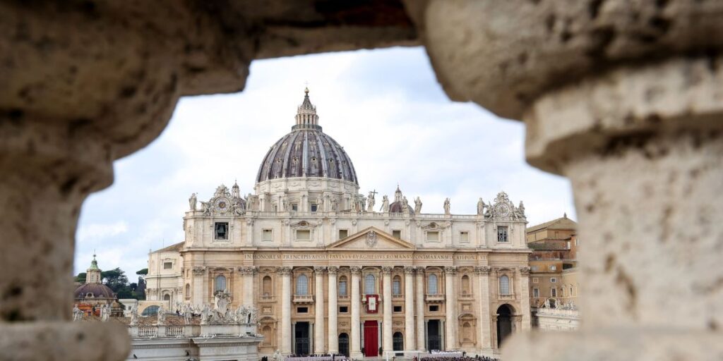 “O papa nunca erra?”: Entenda o que é a infalibilidade papal