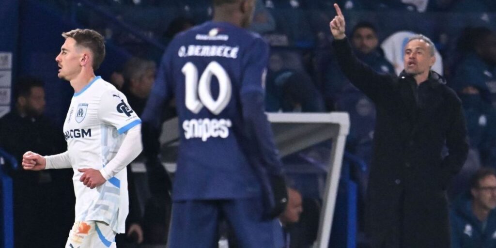 Objetivo do PSG é ganhar todos os títulos na temporada, diz Luis Enrique