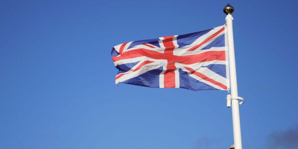 Número de americanos pedindo cidadania britânica sobe após volta de Trump