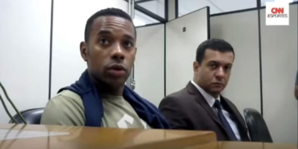 Gilmar pede vista e suspende julgamento de recurso de Robinho contra prisão