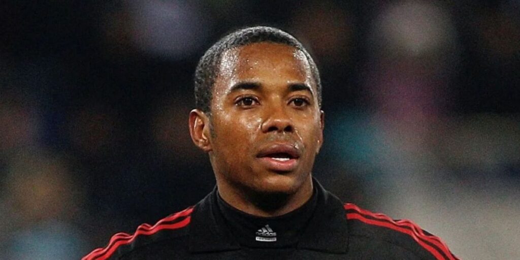 Fux vota para rejeitar recurso da defesa de Robinho contra prisão