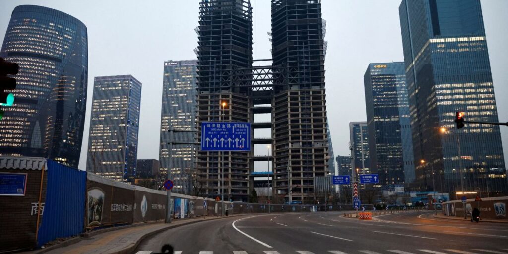 Vendas de novas moradias na China caem 0,4% no 1º bi, mas sinalizam melhora