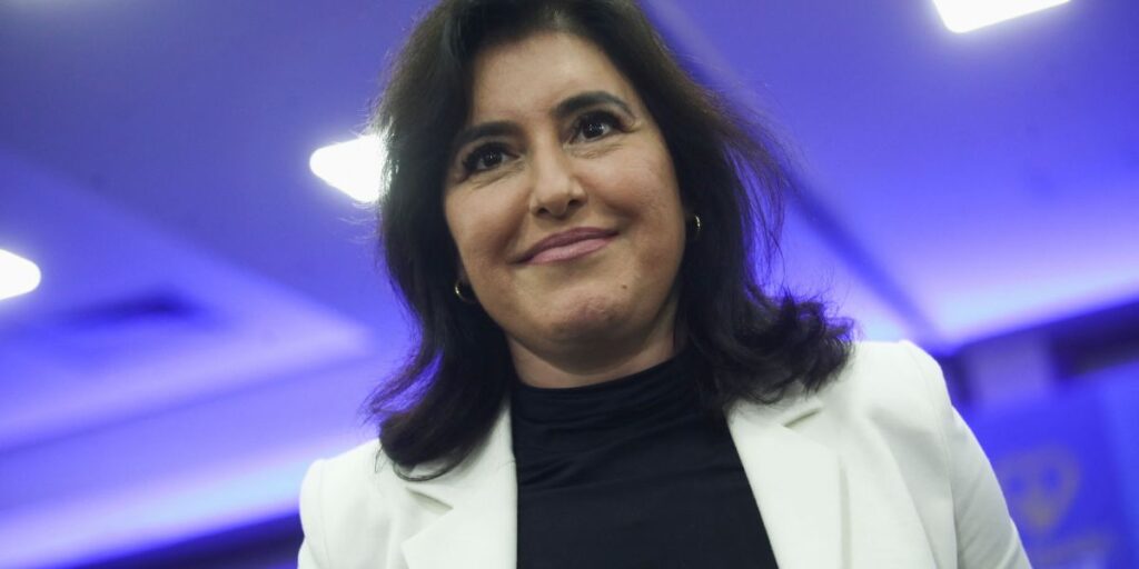 Tebet diz que bloqueará recursos se necessário para viabilizar Pé-de-Meia