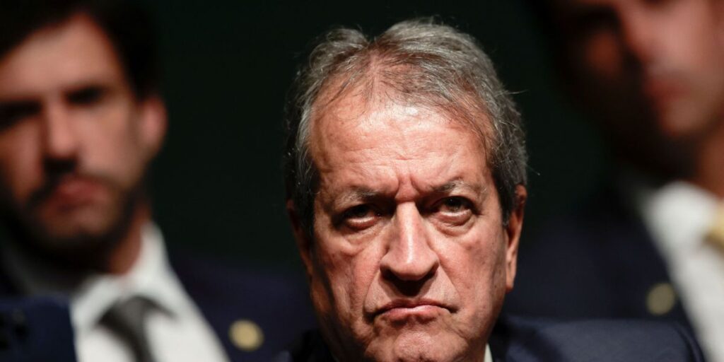 Valdemar pede ao STF para revogar proibição de contato com Bolsonaro