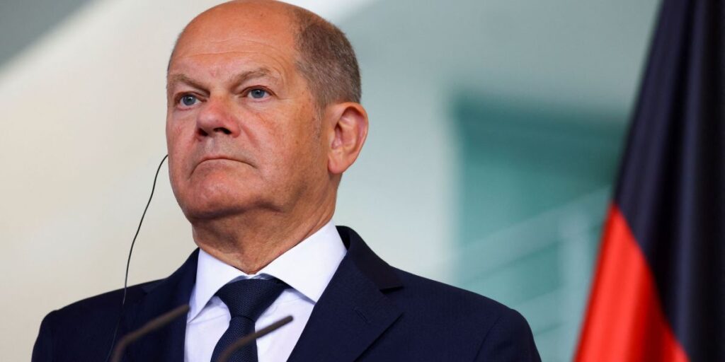 UE está pronta para responder a tarifas dos EUA, diz Scholz