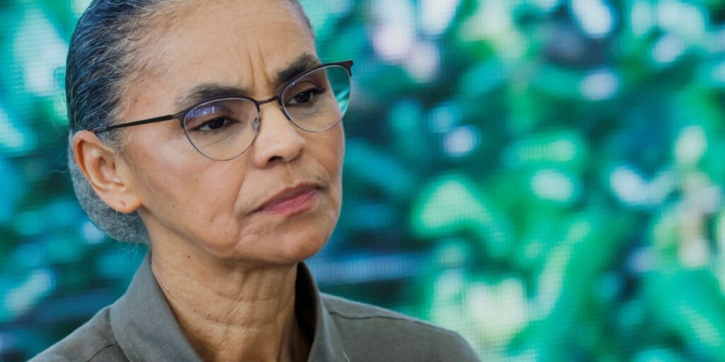 Só psicopatas são capazes, diz Marina Silva sobre senador querer enforcá-la
