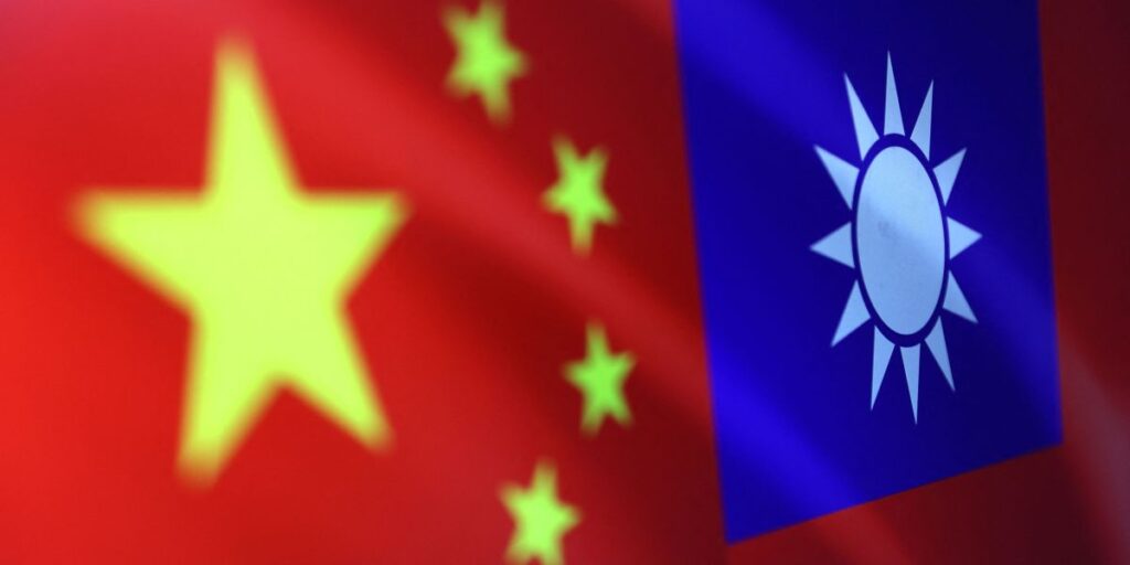 China promete esforços totais para "reunificação pacífica" com Taiwan