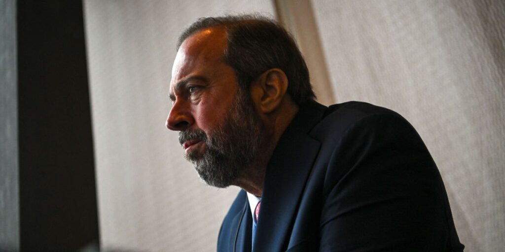 Foz do Amazonas: Silveira procura Ibama para debater exploração de petróleo