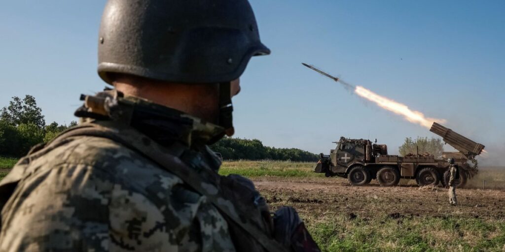 Suécia anuncia ajuda militar à Ucrânia no valor de quase US$ 1,6 bilhão