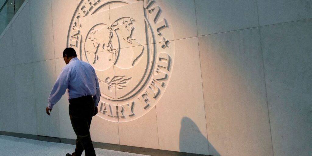 FMI avalia planos tarifários de Trump, mas não vê recessão nos EUA