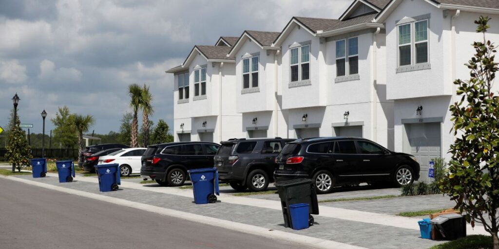 Setor de construção dos EUA registra queda inesperada no início do ano