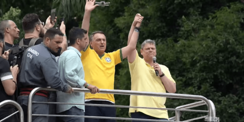 Tarcísio diz que apoia Bolsonaro à Presidência e que irá à reeleição em SP