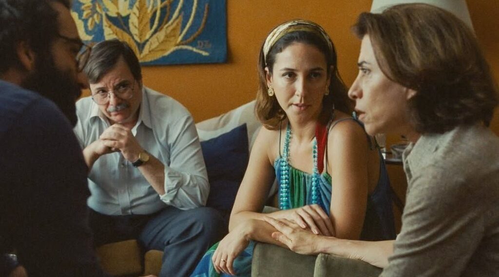 Mundo passa a ter outro olhar sobre Brasil, diz ator de "Ainda Estou Aqui"