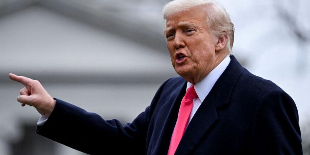 Trump diz ser "único presidente que não deu terra da Ucrânia à Rússia"