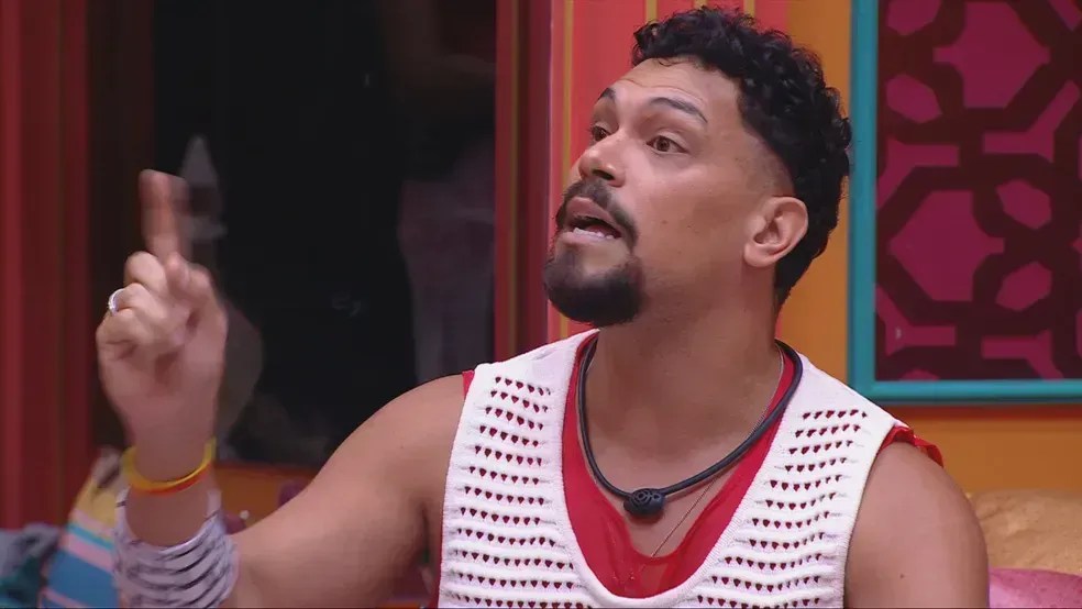 BBB25: sisters questionam Vinícius sobre o termo "pomba suja" após dinâmica