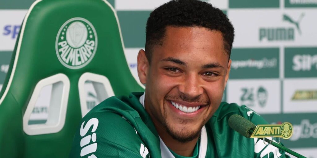 Barcelona quase "melou" contratação de Vitor Roque pelo Palmeiras; entenda